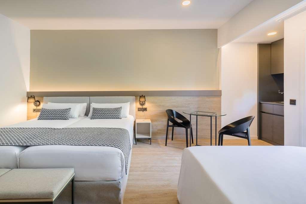 ホテル Occidental Puerto Banus サンペドロ・デ・アルカンタラ 部屋 写真